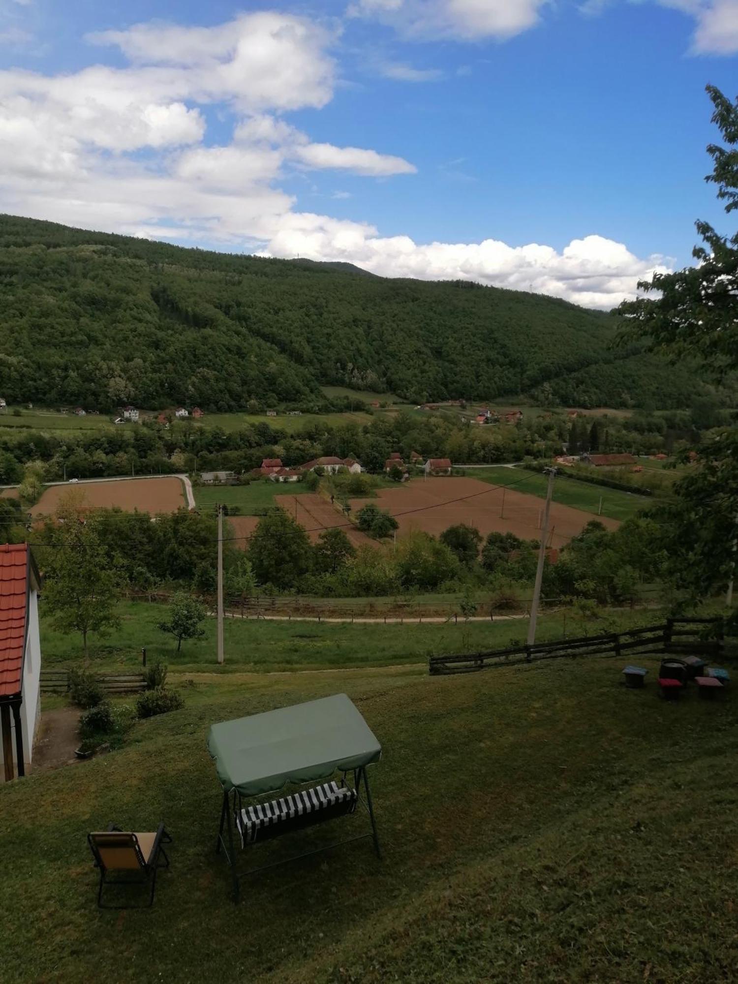 Simina Kuca Case de vacanță